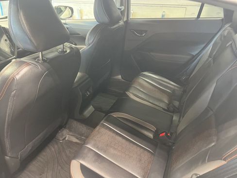 Certified 2025 Subaru Crosstrek 2.5i Limited AWD/4WD image 9