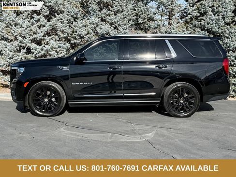 Used 2024 GMC Yukon Denali Ultimate AWD/4WD image 3