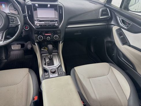 Used 2020 Subaru Forester Premium image 23