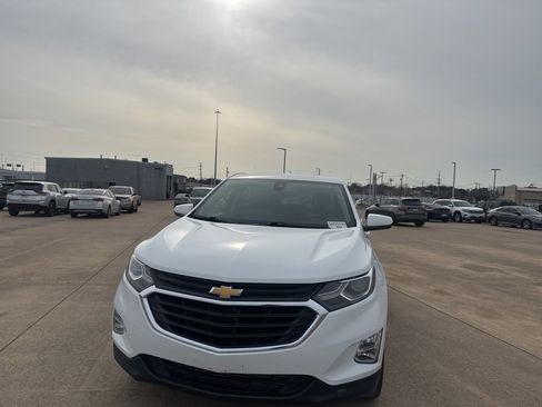 Used 2020 Chevrolet Equinox LT image 5