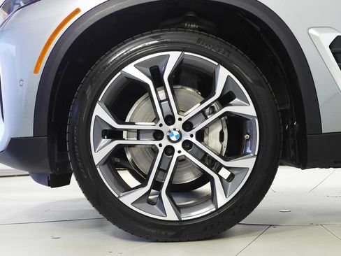 Certified 2024 BMW X5 sDrive40i w/ Parking Assistance Package RWD image 5