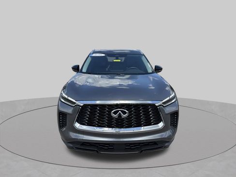 Used 2023 INFINITI QX60 Luxe w/ Cargo Package FWD image 3