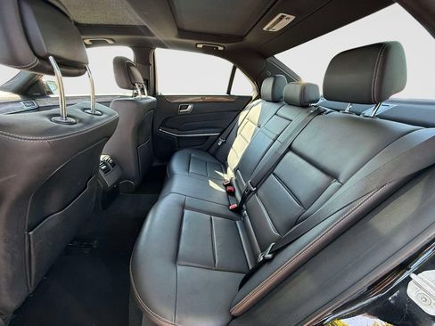 Used 2015 Mercedes-Benz E 350 4MATIC Sedan image 10