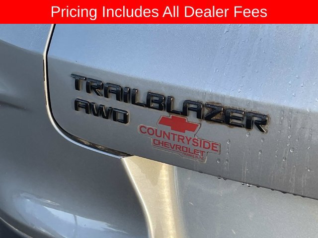 Used 2023 Chevrolet TrailBlazer RS w/ Sun and Liftgate Package AWD/4WD image 7