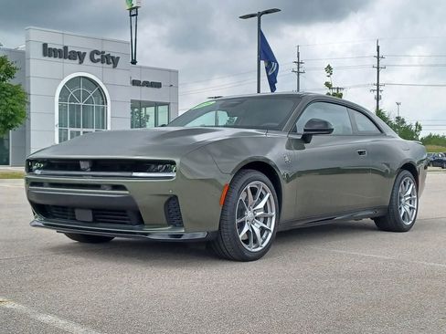 Used 2026 Dodge Charger Scat Pack w/ Wheel & Tire Package AWD/4WD image 2