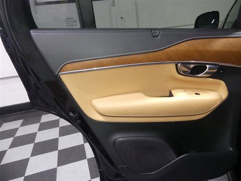 Used 2019 Volvo XC90 T6 Inscription w/ Luxury Package image 26