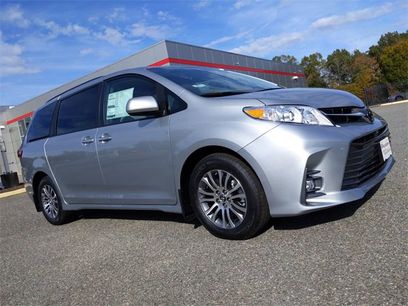 Used 2020 Toyota Sienna XLE