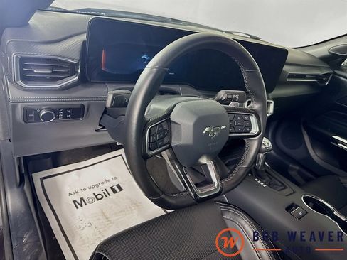Used 2024 Ford Mustang GT Premium image 9