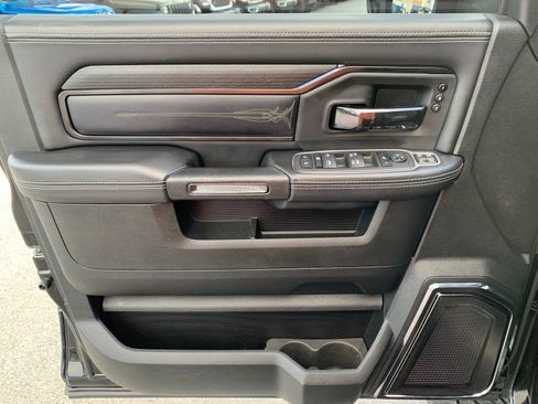 Used 2023 RAM 2500 Limited image 12