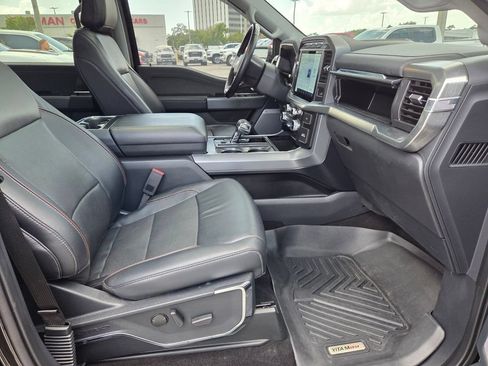 Used 2022 Ford F150 Lariat AWD/4WD image 17