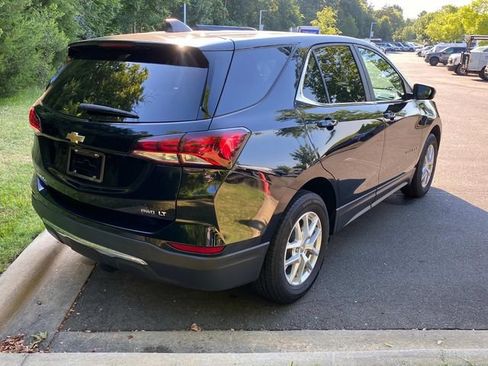 Used 2023 Chevrolet Equinox LT AWD/4WD image 30