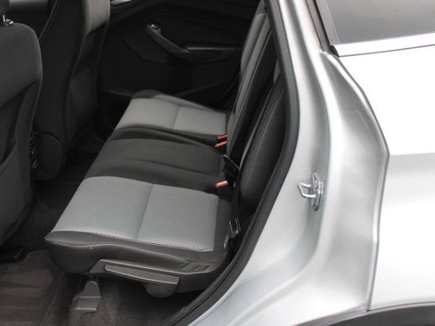 Used 2019 Ford Escape SE AWD/4WD image 9