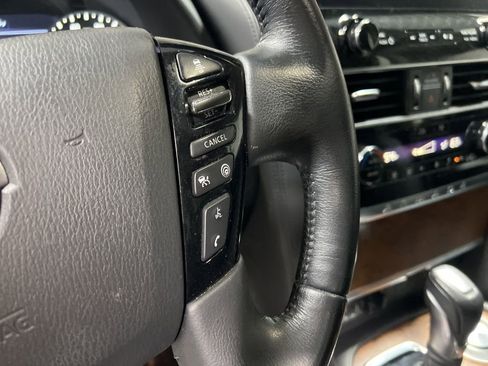 Used 2023 Nissan Armada SL w/ Captain's Chairs Package image 27