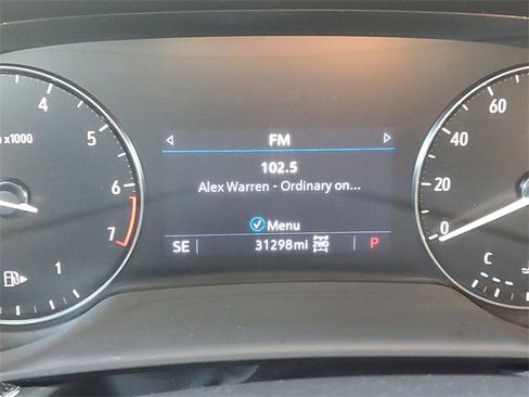 Used 2023 Buick Envision Preferred image 22