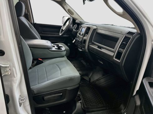 Used 2019 RAM 1500 Tradesman w/ Popular Equipment Group AWD/4WD image 32