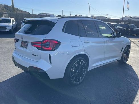 Used 2023 BMW X3 M40i image 4