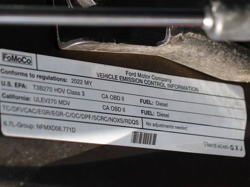 Used 2022 Ford F250 XLT w/ XLT Premium Package image 12