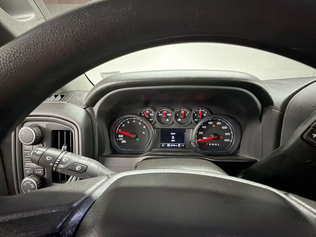 Certified 2025 Chevrolet Silverado 1500 Custom AWD/4WD image 11