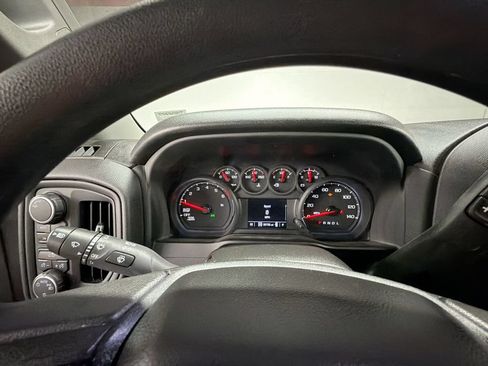 Used 2025 Chevrolet Silverado 1500 Custom AWD/4WD image 11