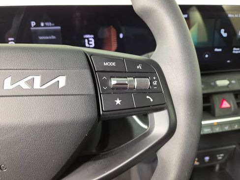 Certified 2026 Kia K4 FWD image 22