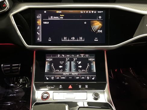 Used 2023 Audi RS 7 Sportback w/ Carbon Optic Package image 9