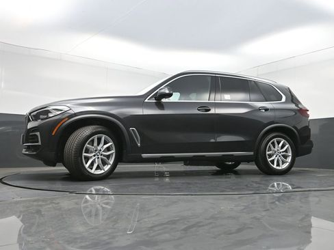 Used 2023 BMW X5 xDrive40i w/ Premium Package AWD/4WD image 32
