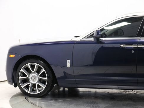 Used 2016 Rolls-Royce Ghost image 7