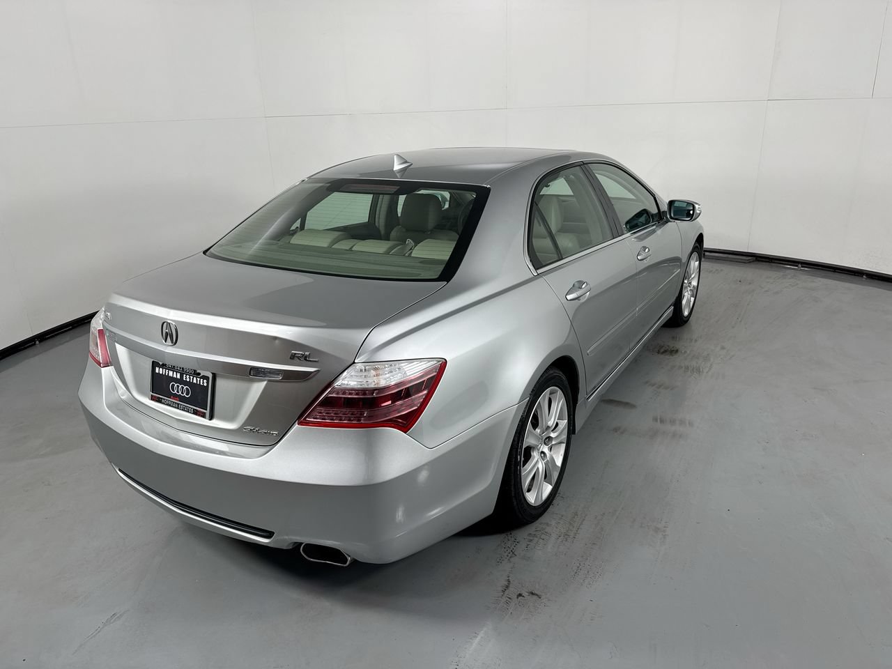 Used 2010 Acura RL w/ Technology Package AWD/4WD image 34
