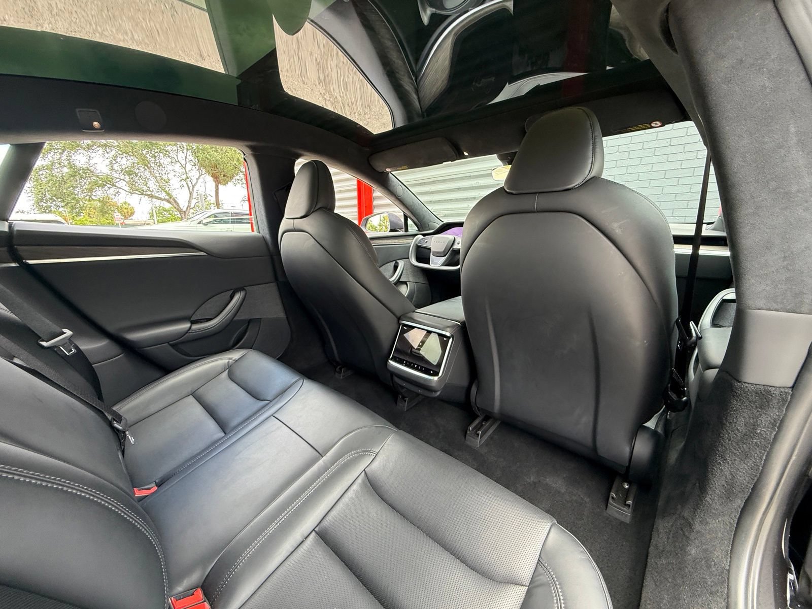 Used 2023 Tesla Model S AWD/4WD image 18