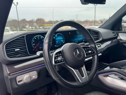 Used 2020 Mercedes-Benz GLE 350 4MATIC w/ Premium Package image 15