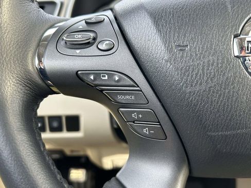 Used 2019 Nissan Murano Platinum image 16