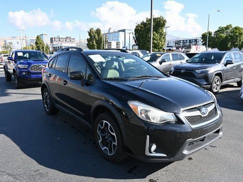 Used 2016 Subaru Crosstrek 2.0i Limited image 1
