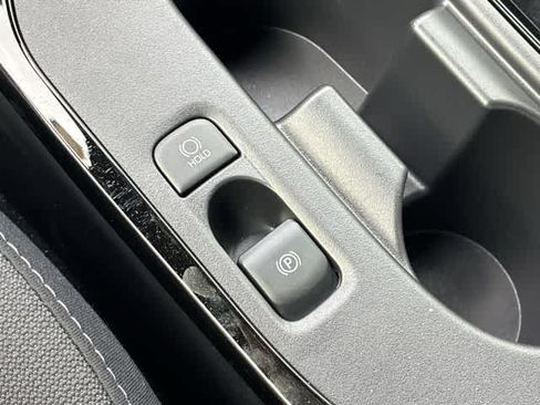 Used 2026 Toyota Corolla SE FWD image 37