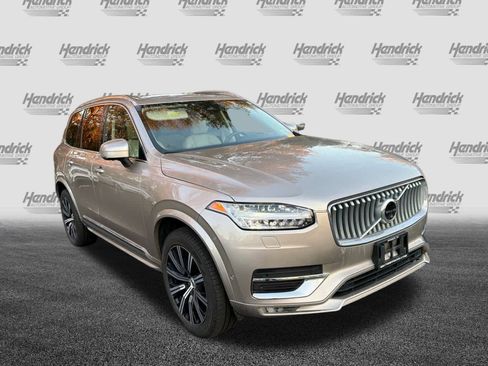 Certified 2023 Volvo XC90 B6 Plus image 2