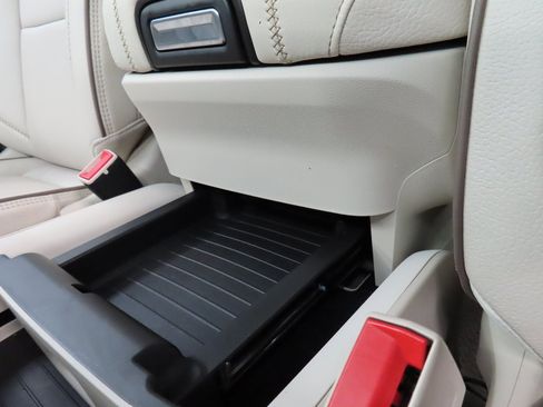 Used 2024 GMC Yukon Denali image 65