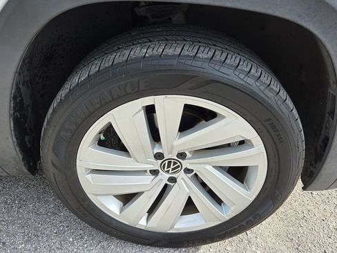 Used 2021 Volkswagen Atlas SEL FWD image 9