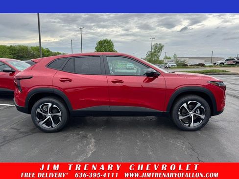New 2026 Chevrolet Trax RS FWD image 23