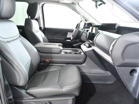 New 2027 Ford Expedition Max Active AWD/4WD image 10