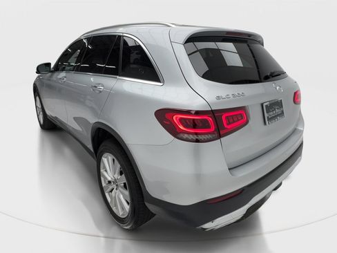 Used 2020 Mercedes-Benz GLC 300 4MATIC image 10