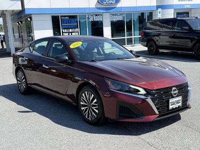 Used 2024 Nissan Altima 2.5 SV
