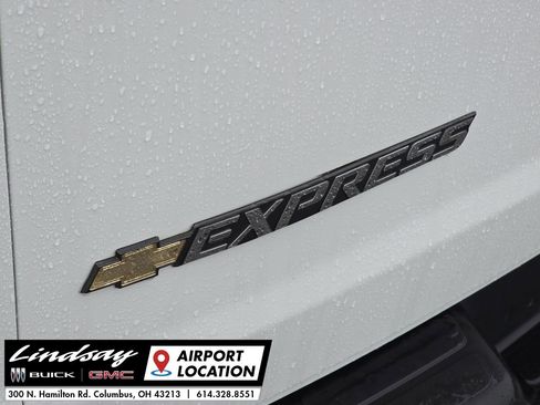 Used 2023 Chevrolet Express 3500 LS image 29