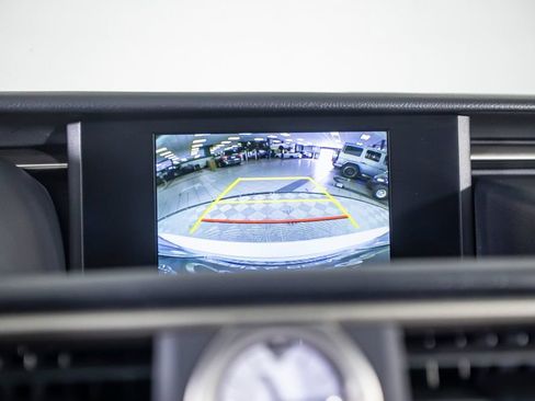 Used 2015 Lexus RC 350 w/ Navigation System Package RWD image 22