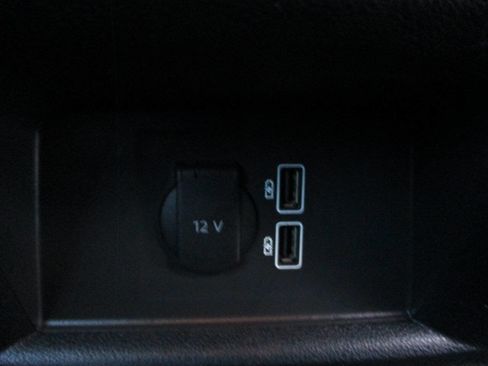 Used 2019 Volkswagen Atlas SE image 29