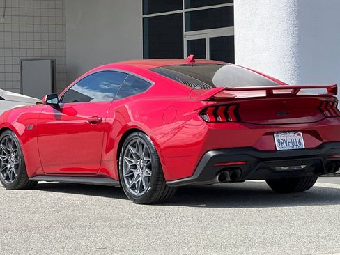 Used 2024 Ford Mustang GT Premium w/ GT Performance Package RWD image 6