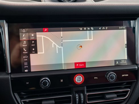 New 2026 Porsche Macan Turbo image 19