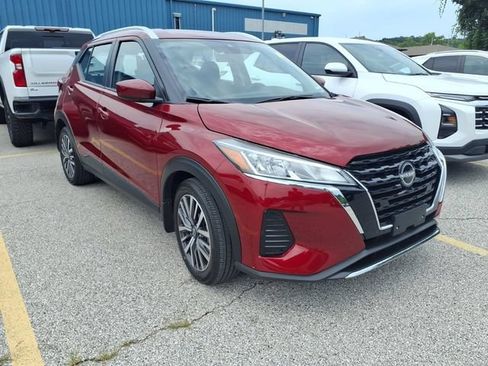 Used 2024 Nissan Kicks SV FWD image 5