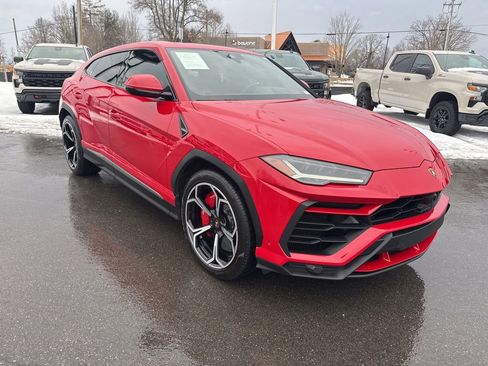 Used 2022 Lamborghini Urus image 7