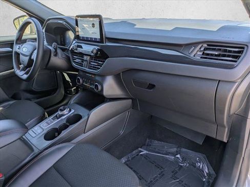 Used 2025 Ford Escape ST-Line image 20