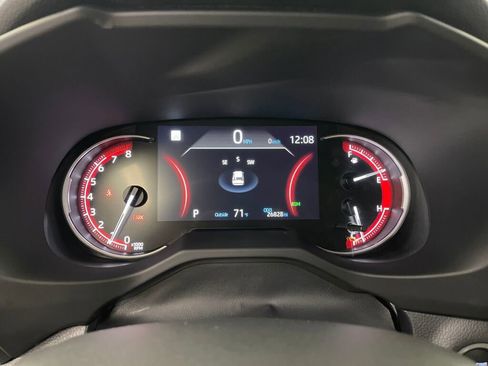 Used 2024 Toyota RAV4 Adventure image 15