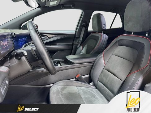 Used 2024 Chevrolet Blazer EV RS AWD/4WD image 24